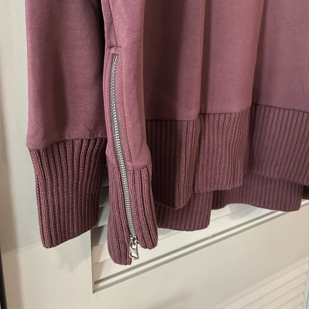 NWOT Varley Barker High Neck Sweat Doublesoft Sz S - Picture 6 of 10